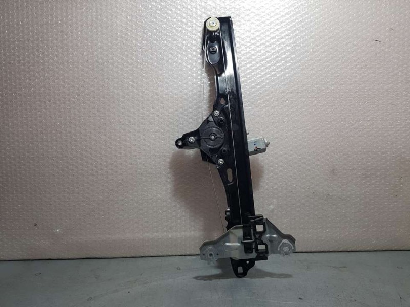 Recambio de elevalunas delantero derecho para nissan pulsar (c13) acenta referencia OEM IAM 807003ZL0B  