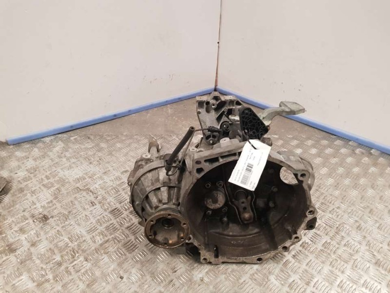Recambio de caja cambios para volkswagen golf vi (5k1) advance referencia OEM IAM KBL 14048 5VELOCIDADES