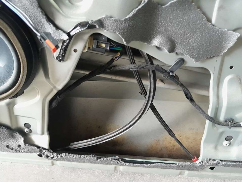 Recambio de elevalunas delantero derecho para ford galaxy (ca1) ghia referencia OEM IAM 1881247 MONTADO EN PUERTA ELECTRICO