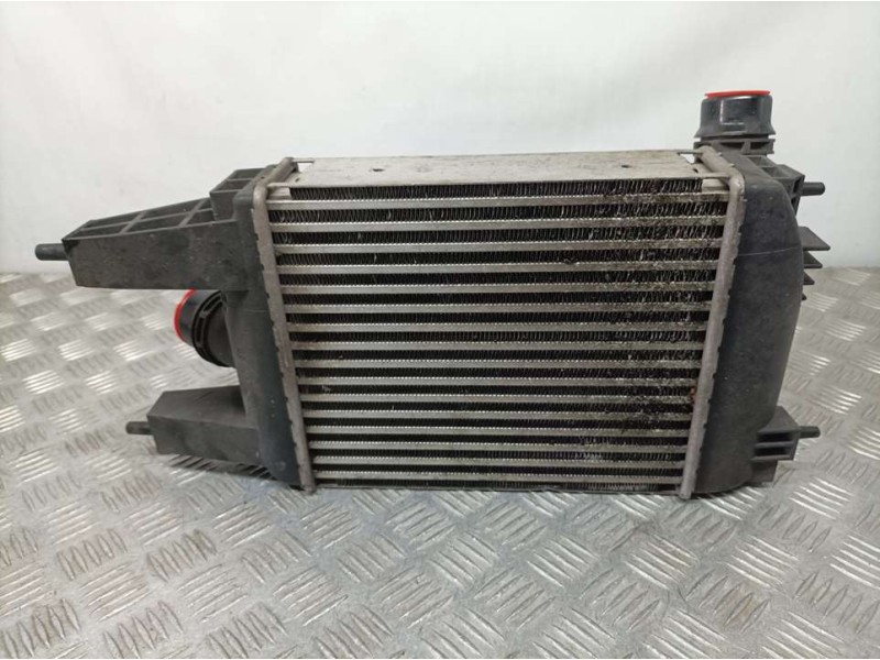 Recambio de intercooler para nissan pulsar (c13) acenta referencia OEM IAM 144613ZU1B  