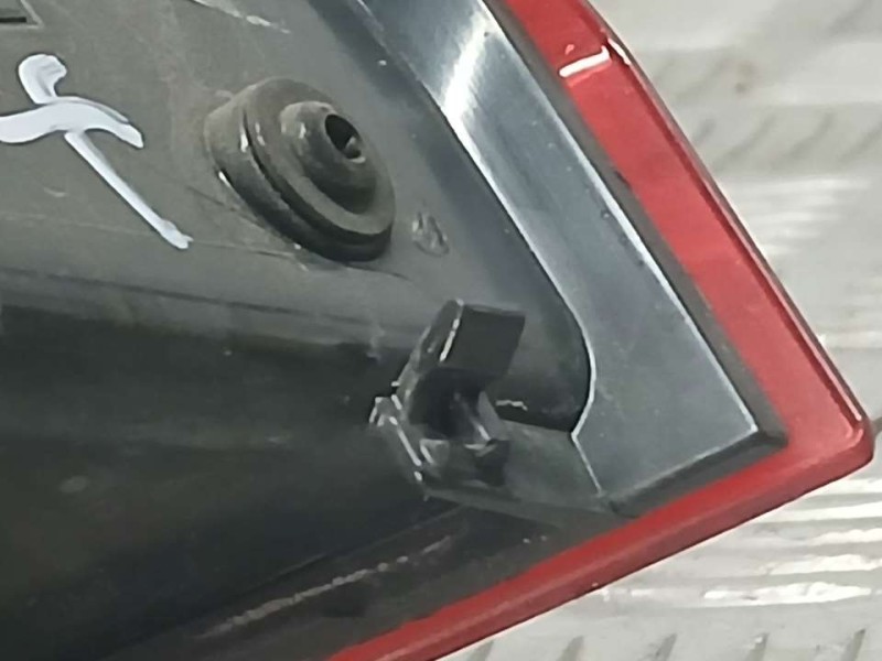 Recambio de piloto trasero derecho para bmw serie 2 active tourer (f45) 218d referencia OEM IAM 63217311060  EXTERIOR ROZADO