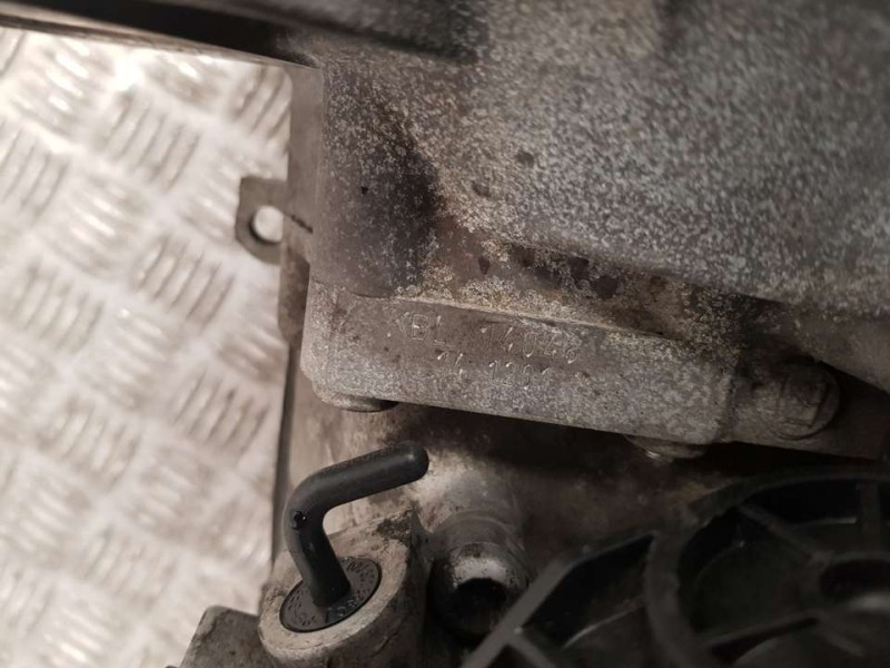 Recambio de caja cambios para volkswagen golf vi (5k1) advance referencia OEM IAM KBL 14048 5VELOCIDADES