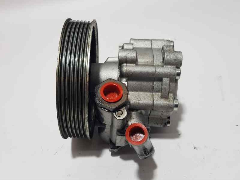 Recambio de bomba direccion para fiat doblo ii cargo (263) furgón sx maxi referencia OEM IAM 518523200 7613955570 ZF