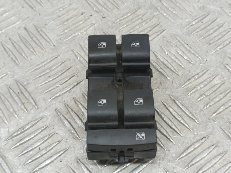 Recambio de mando elevalunas delantero izquierdo para opel astra j lim. selective referencia OEM IAM 13305011  