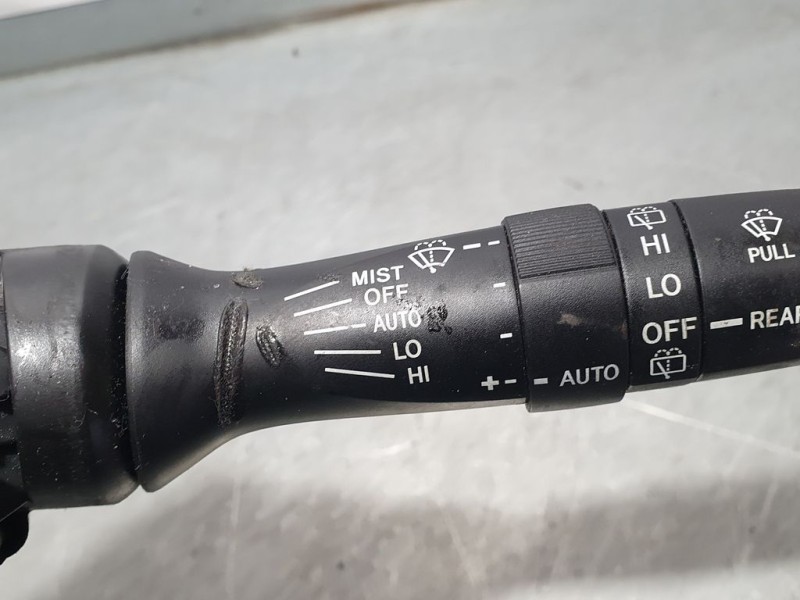 Recambio de mando limpia para toyota rav 4 (a3) sol referencia OEM IAM 4807017F148  TOCADO