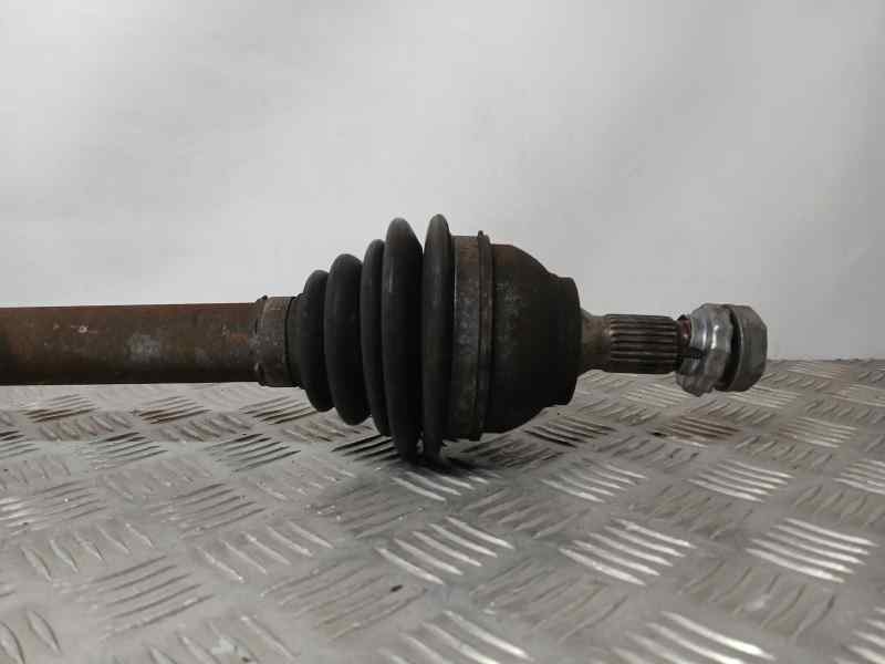 Recambio de transmision delantera derecha para peugeot 3008 allure referencia OEM IAM 9684135480  