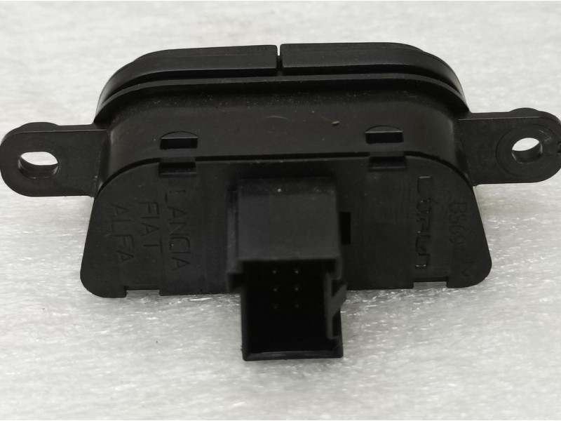 Recambio de warning para alfa romeo mito (145) quadrifoglio verde referencia OEM IAM   BITRON