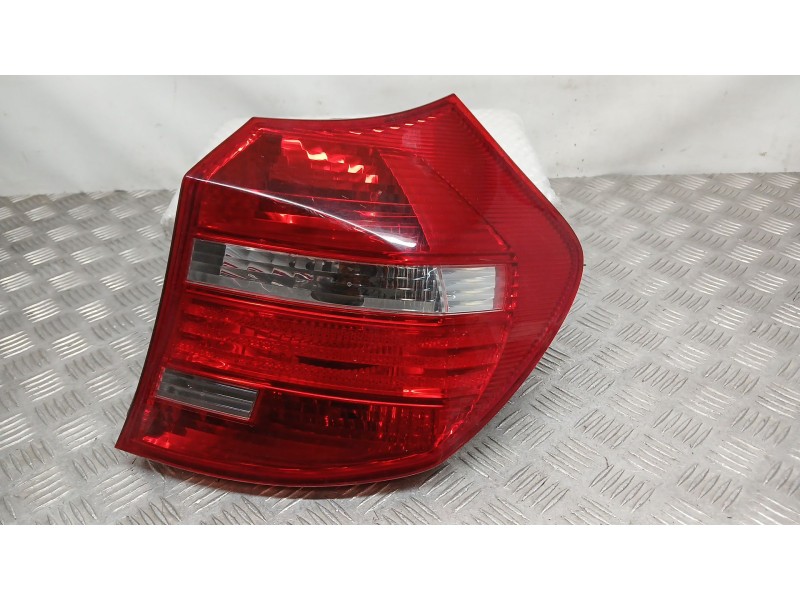 Recambio de piloto trasero derecho para bmw 1 (e87) 118 d referencia OEM IAM 7164856 ROZADO 