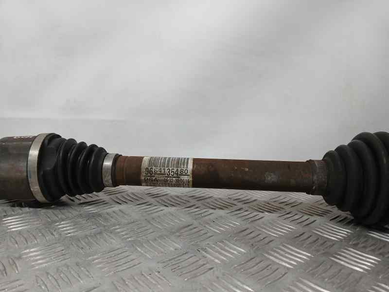 Recambio de transmision delantera derecha para peugeot 3008 allure referencia OEM IAM 9684135480  