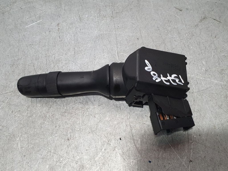 Recambio de mando limpia para toyota rav 4 (a3) sol referencia OEM IAM 4807017F148  TOCADO