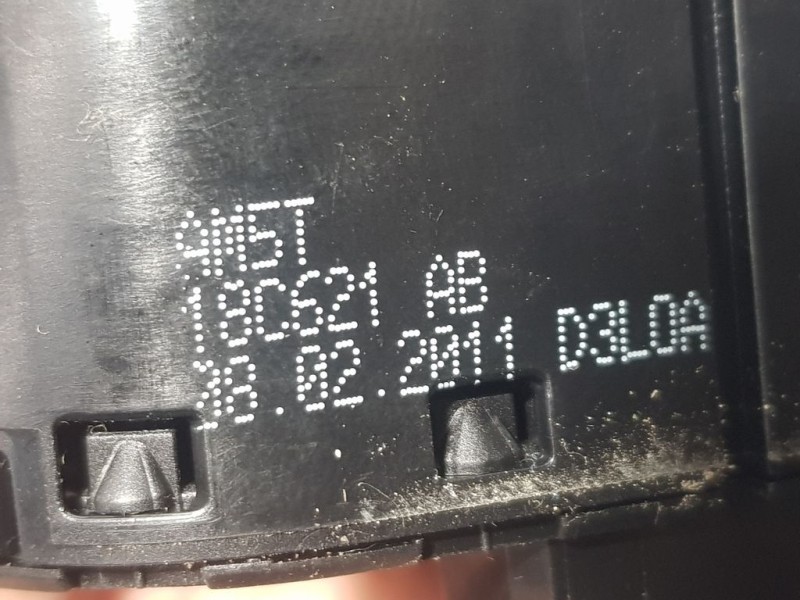 Recambio de interruptor para ford focus lim. (cb8) trend referencia OEM IAM AM5T18C621AB  