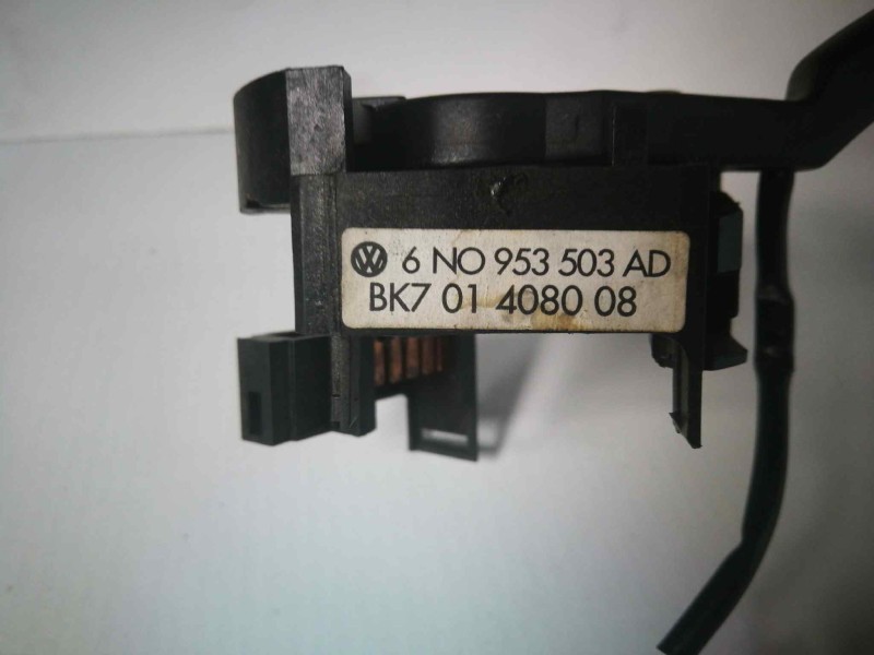 Recambio de mando limpia para volkswagen polo berlina (6n2) 1.0 referencia OEM IAM 6N0953503AD  