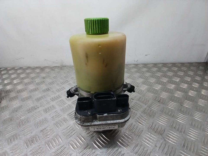 Recambio de bomba direccion electrica para audi a1 (8x) ambition referencia OEM IAM 6R0423156C  TRW