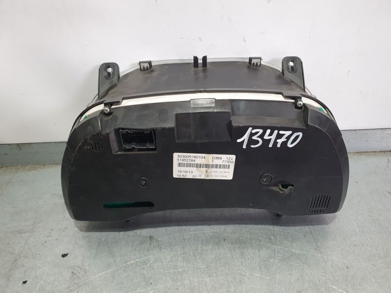 Recambio de cuadro instrumentos para fiat doblo ii cargo (263) furgón sx maxi referencia OEM IAM 51952284 51952284 