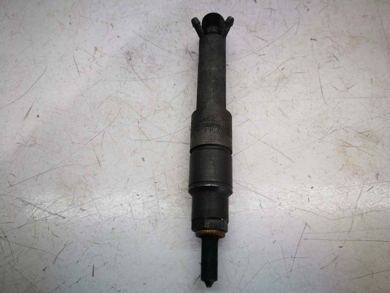 Recambio de inyector para audi a4 berlina (b5) 1.9 tdi referencia OEM IAM 028130201G  