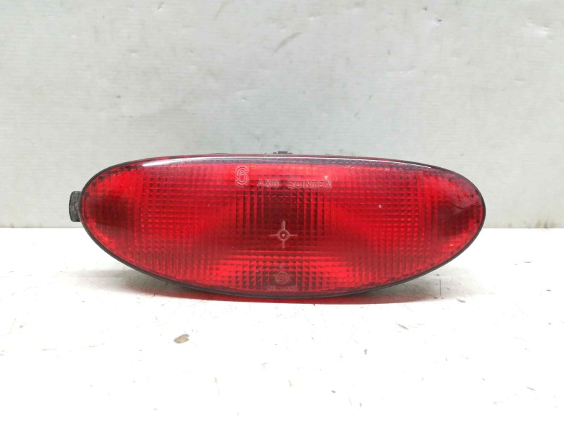 Recambio de faro antiniebla trasero central para peugeot 206 berlina referencia OEM IAM   