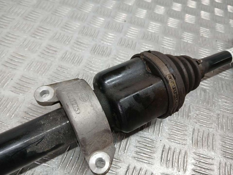 Recambio de transmision delantera derecha para bmw serie 2 active tourer (f45) 218d referencia OEM IAM 861194205 15540010 