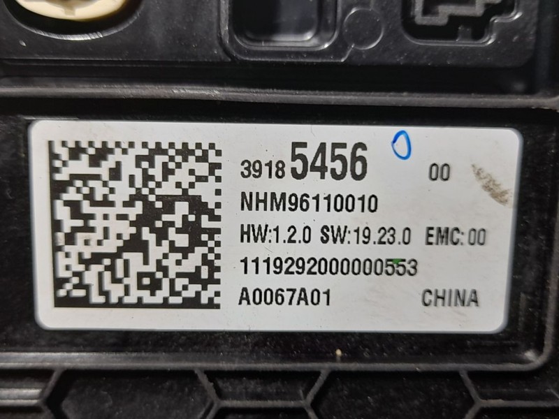 Recambio de pantalla multifuncion para opel corsa f edition referencia OEM IAM A0067A01  