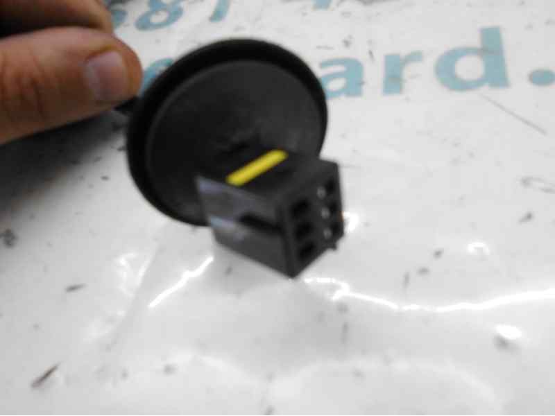 Recambio de retrovisor izquierdo para opel corsa d catch me now referencia OEM IAM   ELECTRICO