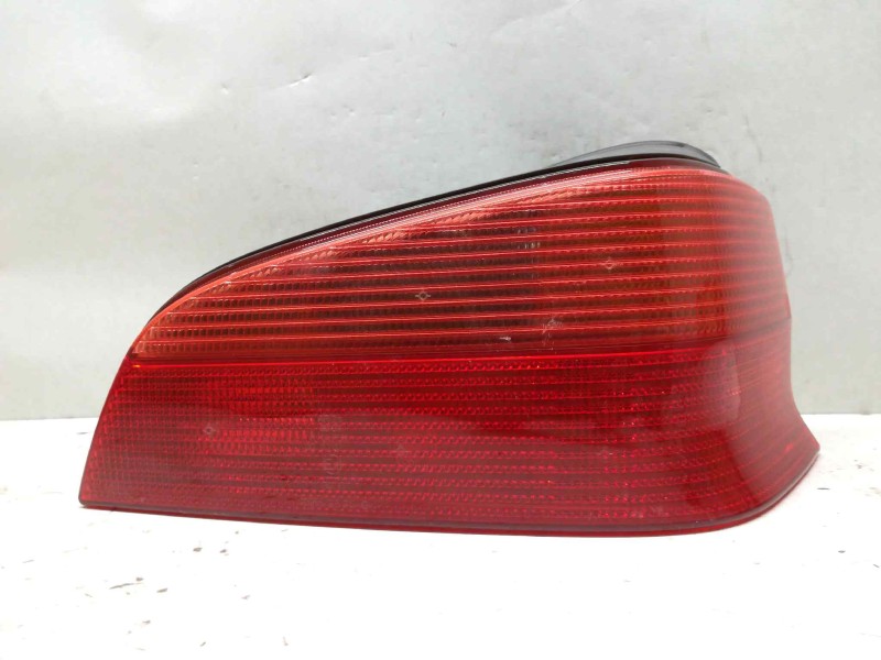 Recambio de piloto trasero derecho para peugeot 106 (s1) 1.0 referencia OEM IAM   