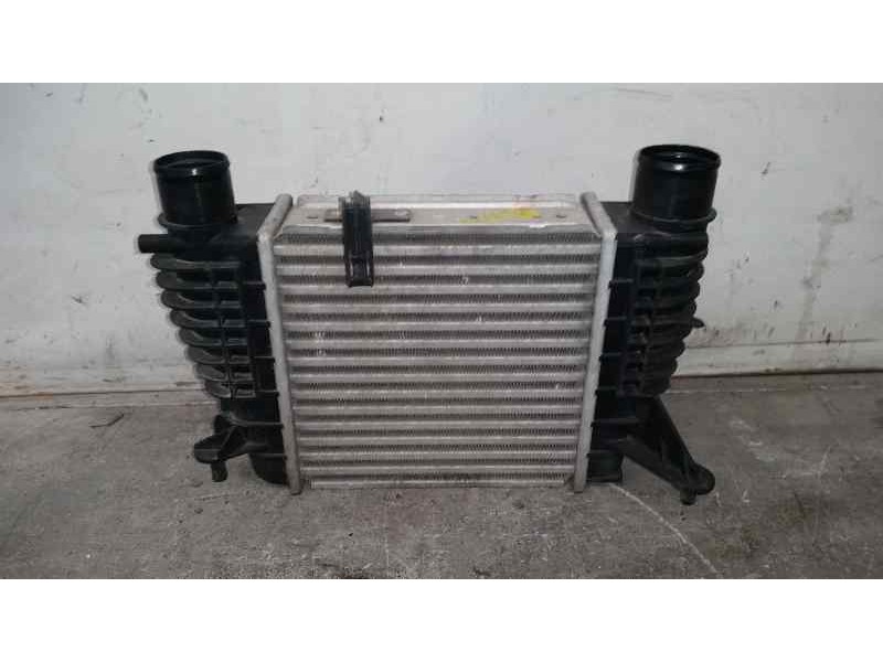 Recambio de intercooler para renault clio iii emotion referencia OEM IAM 880590XB 8200471885A VALEO