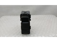 MANDO ELEVALUNAS TRASERO DERECHO 56040693AD 