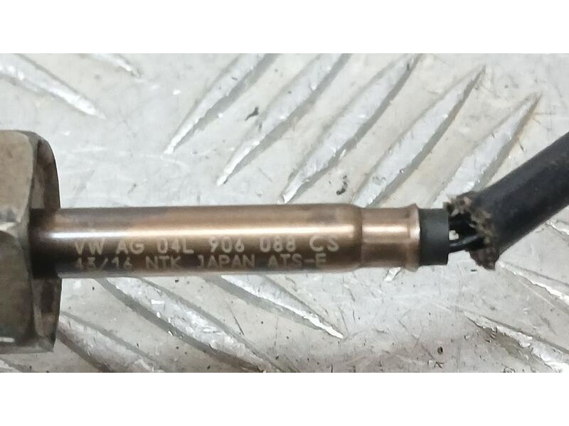 Recambio de sensor para skoda rapid ambition referencia OEM IAM 04L906088CS DE TEMPERATURA 