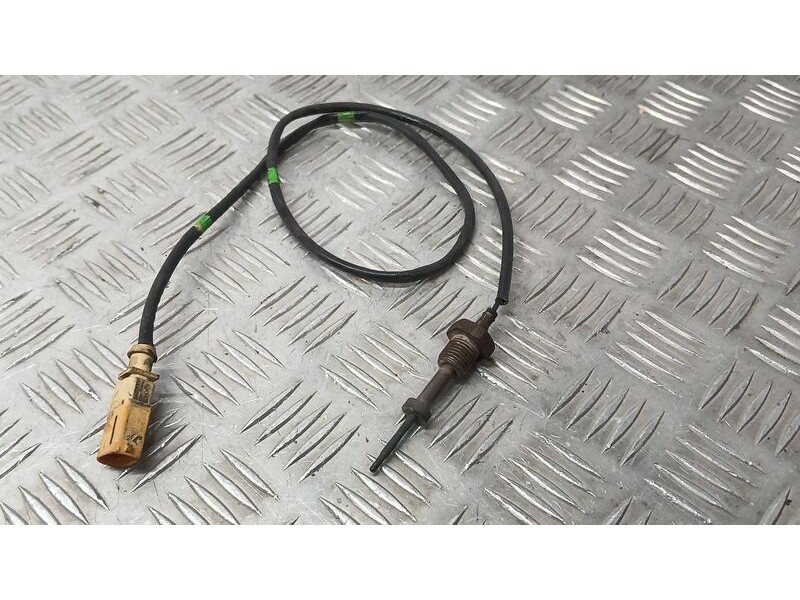 Recambio de sensor para skoda rapid ambition referencia OEM IAM 04L906086CT DE TEMPERATURA NTK 