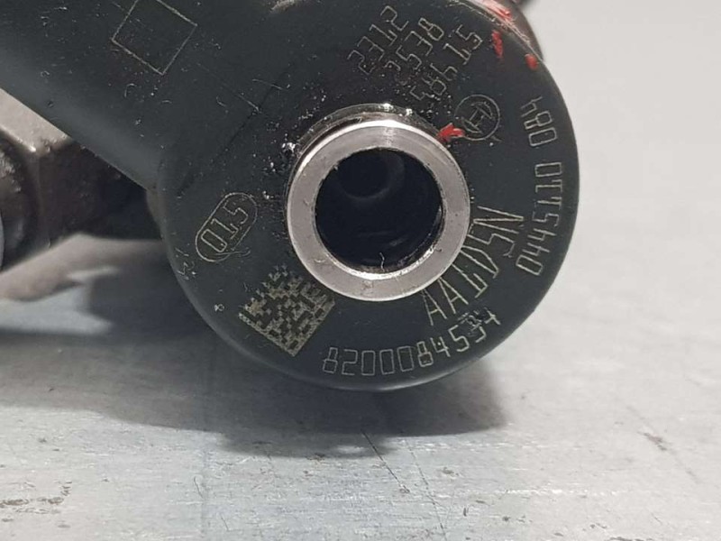 Recambio de inyector para renault espace iv (jk0) privilege referencia OEM IAM 8200084561 0445110084 BOSCH