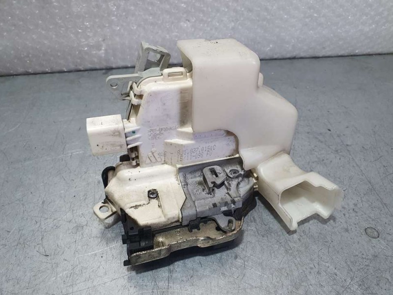 Recambio de cerradura puerta delantera izquierda para audi a1 (8x) ambition referencia OEM IAM 8J1837015C  7 PINES