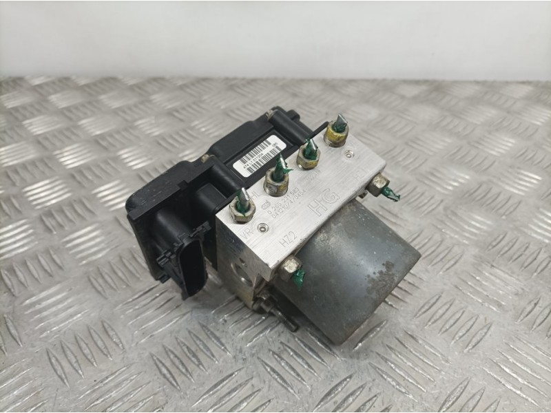 Recambio de abs para opel combo (corsa c) familiar referencia OEM IAM 13182319 0265231583 BOSCH
