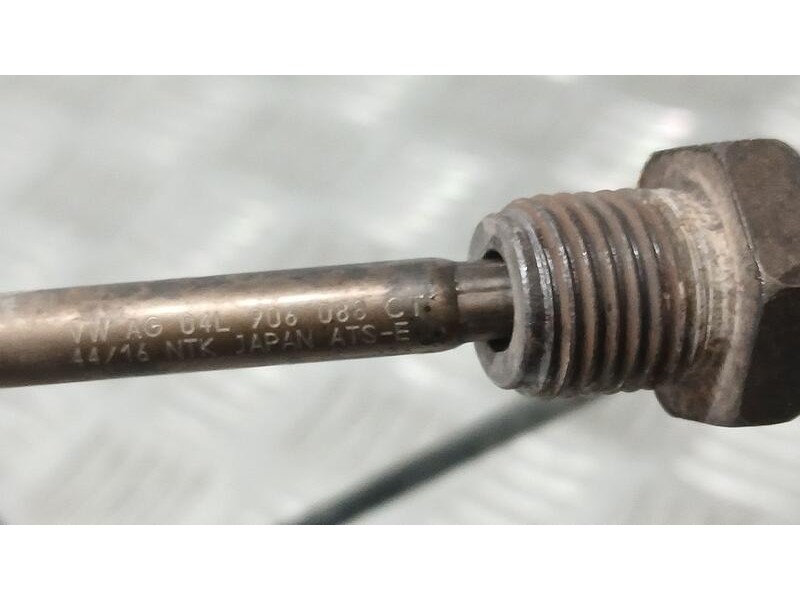 Recambio de sensor para skoda rapid ambition referencia OEM IAM 04L906086CT DE TEMPERATURA NTK 