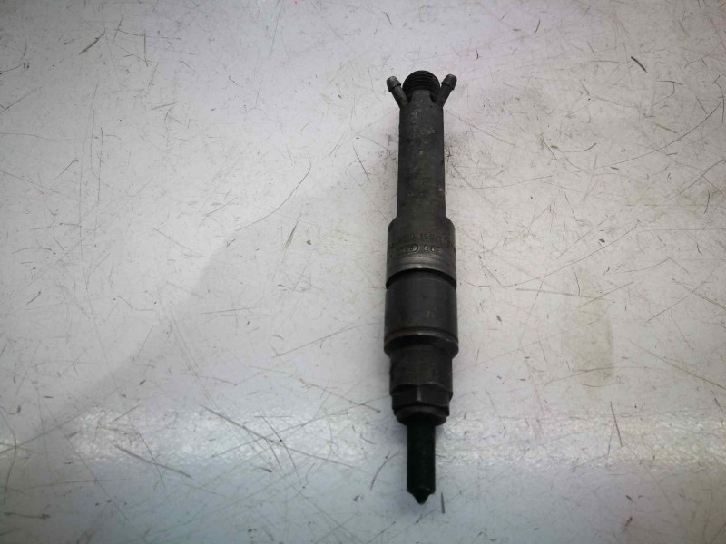 Recambio de inyector para audi a4 berlina (b5) 1.9 tdi referencia OEM IAM 038130201G  