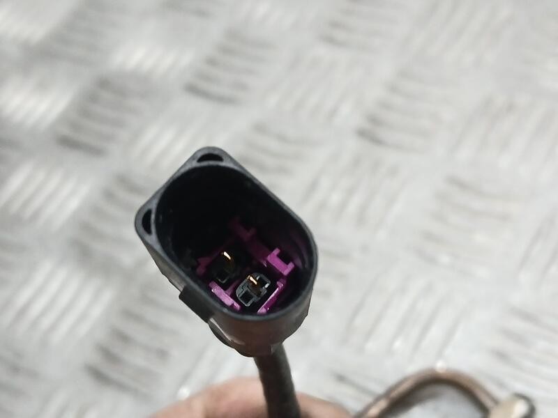 Recambio de sensor para skoda rapid ambition referencia OEM IAM 04L906088CR DE TEMPERATURA 