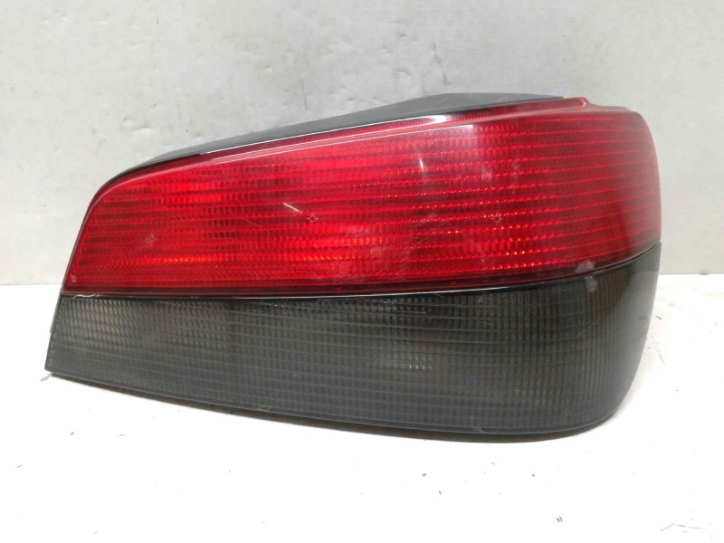 Recambio de piloto trasero derecho para peugeot 306 berlina 3/4/5 puertas (s2) referencia OEM IAM   