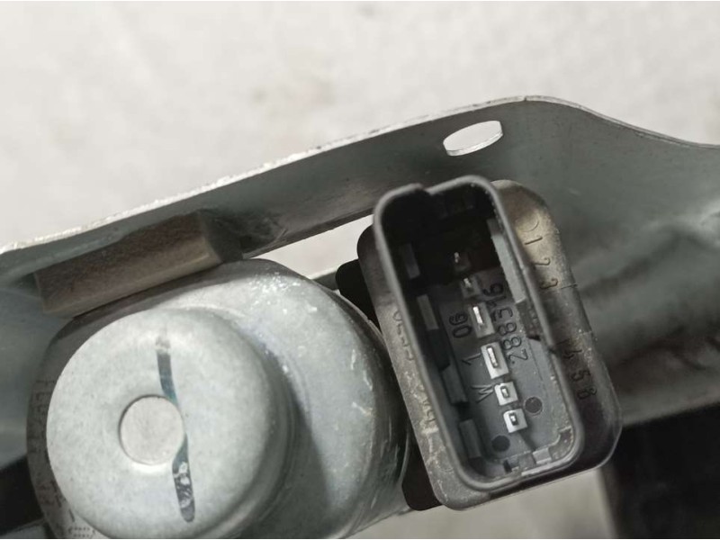 Recambio de elevalunas delantero izquierdo para kia sportage drive 4x2 referencia OEM IAM 824703U120  824703U120 6 PINS