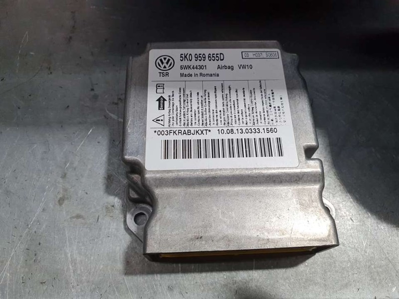 Recambio de kit airbag para volkswagen golf vi (5k1) advance referencia OEM IAM 5K0880201AA81U  C/ SALPICADERO Y SIN PRETENSORES