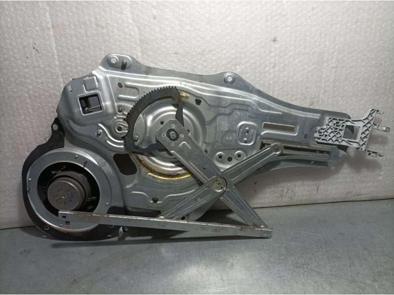 Recambio de elevalunas delantero izquierdo para kia sportage drive 4x2 referencia OEM IAM 824703U120  824703U120 6 PINS