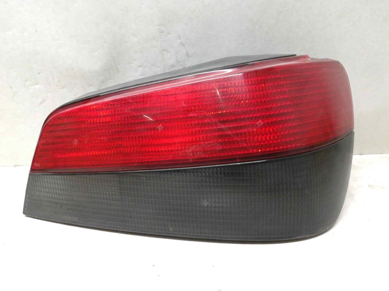 Recambio de piloto trasero derecho para peugeot 306 berlina 3/4/5 puertas (s2) referencia OEM IAM   