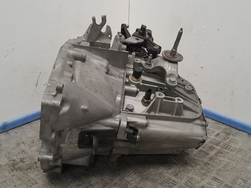 Recambio de caja cambios para citroën ds4 sport referencia OEM IAM 20MB26 0989358 6VELOCIDADES