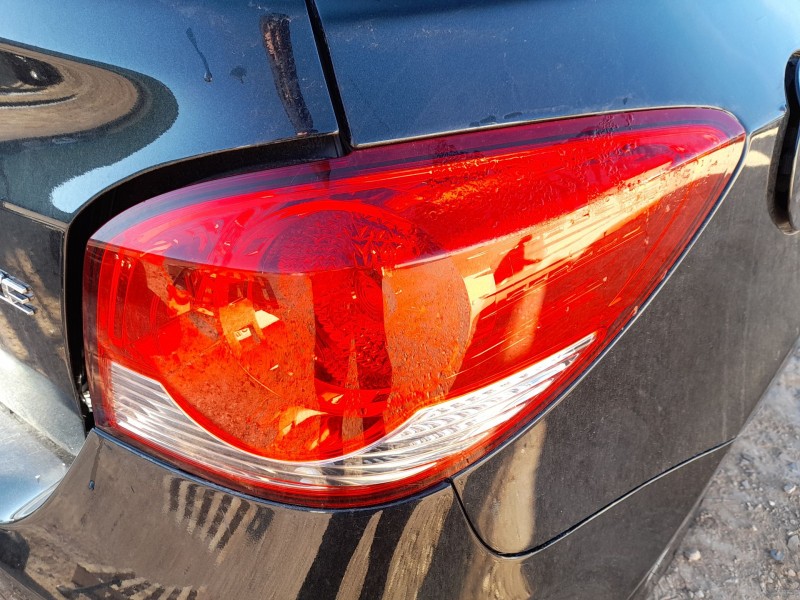 Recambio de piloto trasero derecho para chevrolet cruze hatchback (j305) 2.0 cdi referencia OEM IAM 95365877  