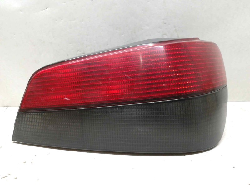 Recambio de piloto trasero derecho para peugeot 306 berlina 3/4/5 puertas (s2) referencia OEM IAM   