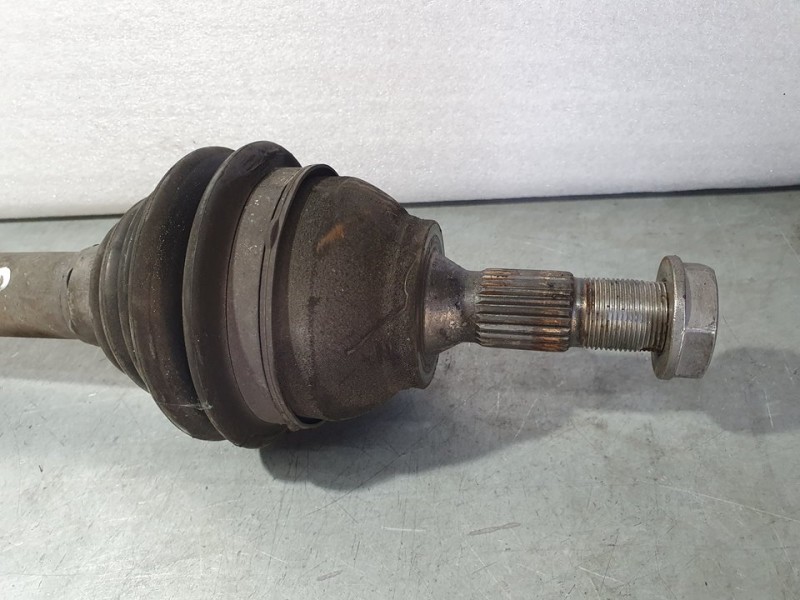 Recambio de transmision delantera derecha para citroën c4 lim. feel edition referencia OEM IAM 9684135480  