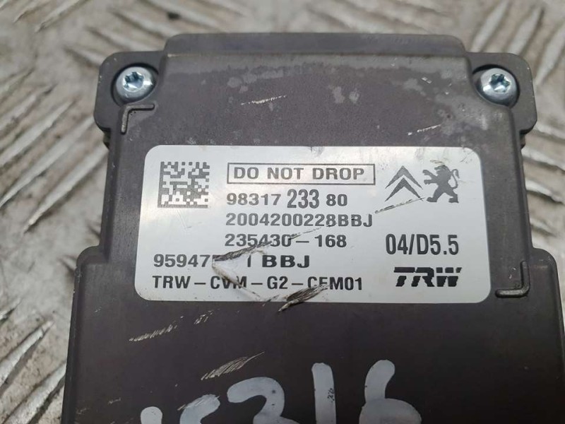 Recambio de camara para peugeot 308 gt referencia OEM IAM 9831723380 235430168 TRW