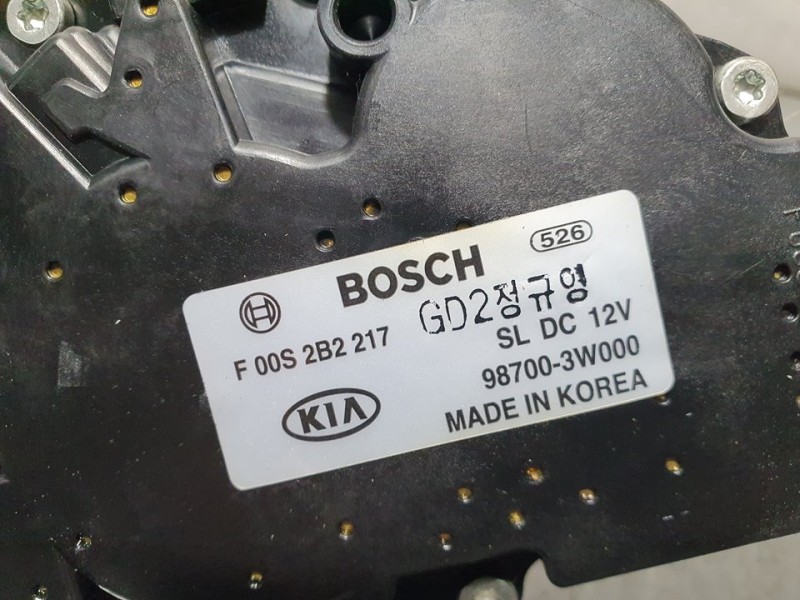 Recambio de motor limpia trasero para kia sportage drive 4x2 referencia OEM IAM 987003W000 F00S2B2217 BOSCH
