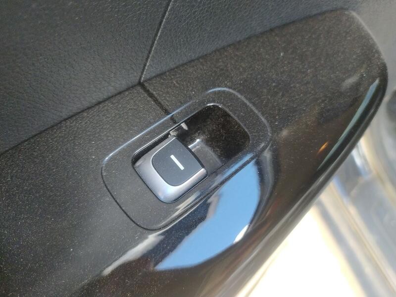 Recambio de mando elevalunas trasero izquierdo para kia sportage iv (ql, qle) 1.6 gdi referencia OEM IAM 93581D9100  