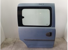 Recambio de puerta lateral corredera derecha para opel combo (corsa c) familiar referencia OEM IAM 93174627  TOCADA