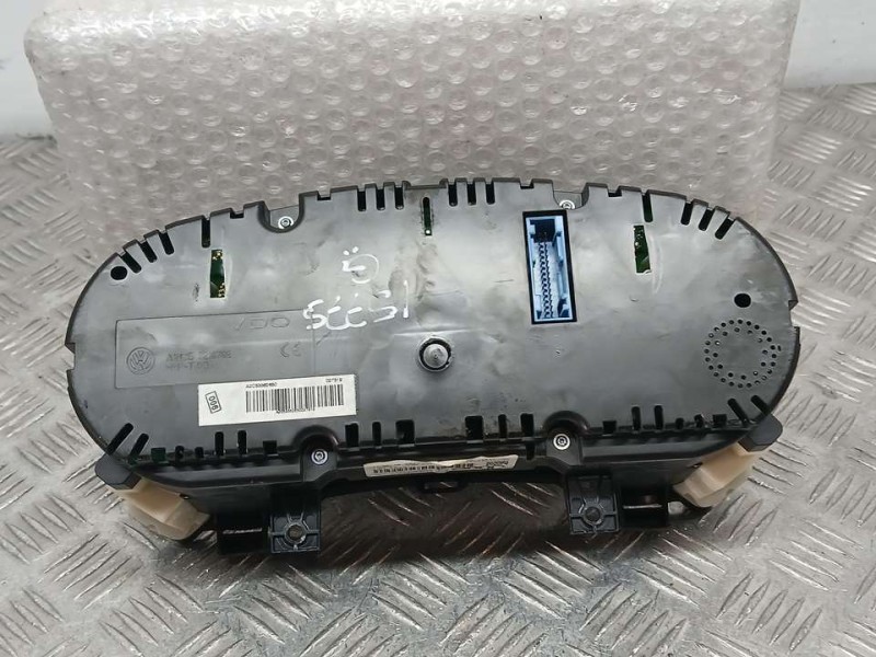 Recambio de cuadro instrumentos para audi a1 (8x) ambition referencia OEM IAM 8X0920930A A2C53362650 VDO