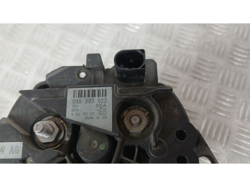 Recambio de alternador para seat ibiza iii (6l1) 1.4 tdi referencia OEM IAM 045903023 BOSCH 0124325012