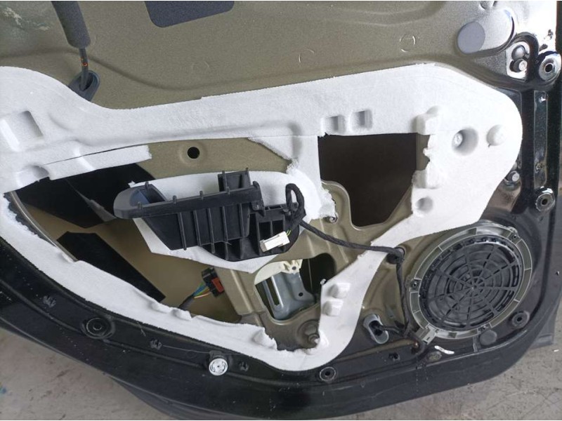 Recambio de elevalunas trasero izquierdo para peugeot 308 gt referencia OEM IAM 9826080480  ELECTRICO 6 PINS